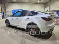 2023 Tesla Model Y фото