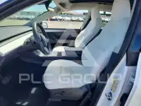 2023 Tesla Model Y фото