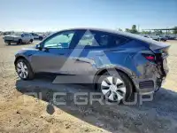 2023 Tesla Model Y фото