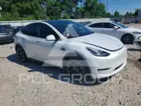 2023 Tesla Model Y фото