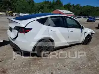 2023 Tesla Model Y photo