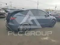2023 Tesla Model Y фото