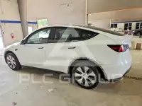 2023 Tesla Model Y фото