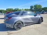 2023 Tesla Model Y фото
