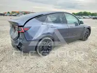 2023 Tesla Model Y photo
