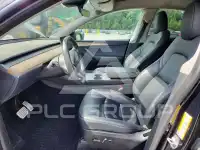 2023 Tesla Model Y фото