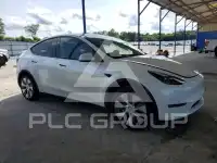 2023 Tesla Model Y фото