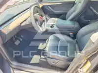 2023 Tesla Model Y фото