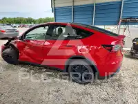 2023 Tesla Model Y фото