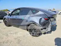 2023 Tesla Model Y фото
