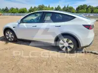 2023 Tesla Model Y фото