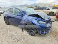 2023 Tesla Model Y фото