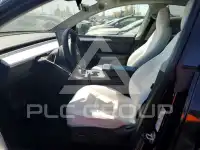 2023 Tesla Model Y фото