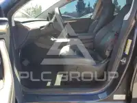 2023 Tesla Model Y фото