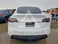 2023 Tesla Model Y фото
