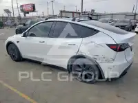 2023 Tesla Model Y фото