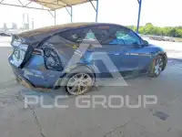 2023 Tesla Model Y фото