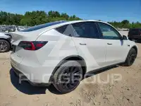 2023 Tesla Model Y фото