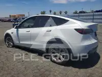 2023 Tesla Model Y фото
