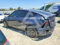 2023 Tesla Model Y фото