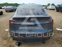 2023 Tesla Model Y photo