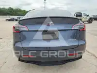 2023 Tesla Model Y фото