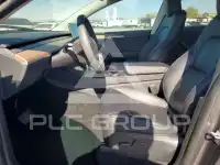 2023 Tesla Model Y фото