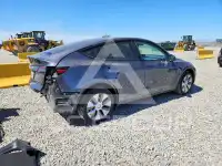 2023 Tesla Model Y фото