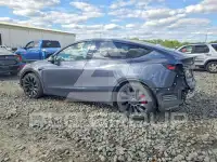 2023 Tesla Model Y фото