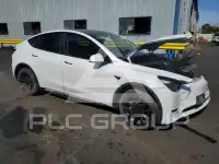 2023 Tesla Model Y фото