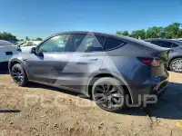 2023 Tesla Model Y фото
