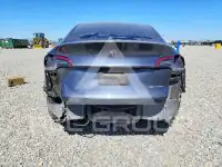 2023 Tesla Model Y фото