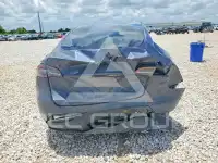 2023 Tesla Model Y фото