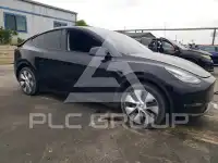 2023 Tesla Model Y фото