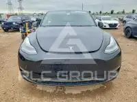 2023 Tesla Model Y фото