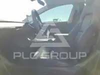 2023 Tesla Model Y фото