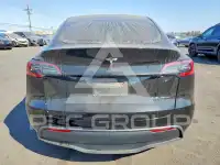 2023 Tesla Model Y фото