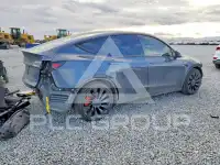 2023 Tesla Model Y фото