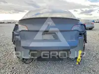 2023 Tesla Model Y фото