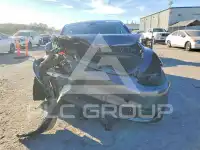 2023 Tesla Model Y фото