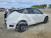 2023 Tesla Model Y photo