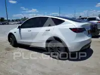 2023 Tesla Model Y фото