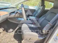 2023 Tesla Model Y фото