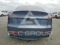 2023 Tesla Model Y фото