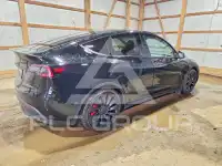 2023 Tesla Model Y фото