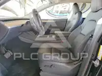 2023 Tesla Model Y фото