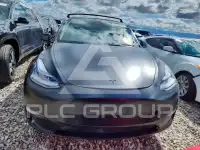 2023 Tesla Model Y фото