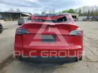 2023 Tesla Model Y фото
