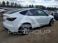 2023 Tesla Model Y фото