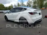 2023 Tesla Model Y фото
